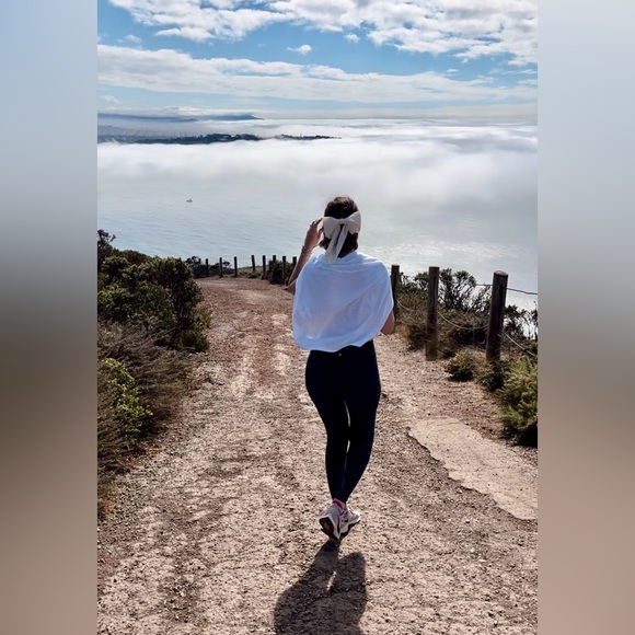 HELLO & WELCOME ❤️ - Picture 3 of 3